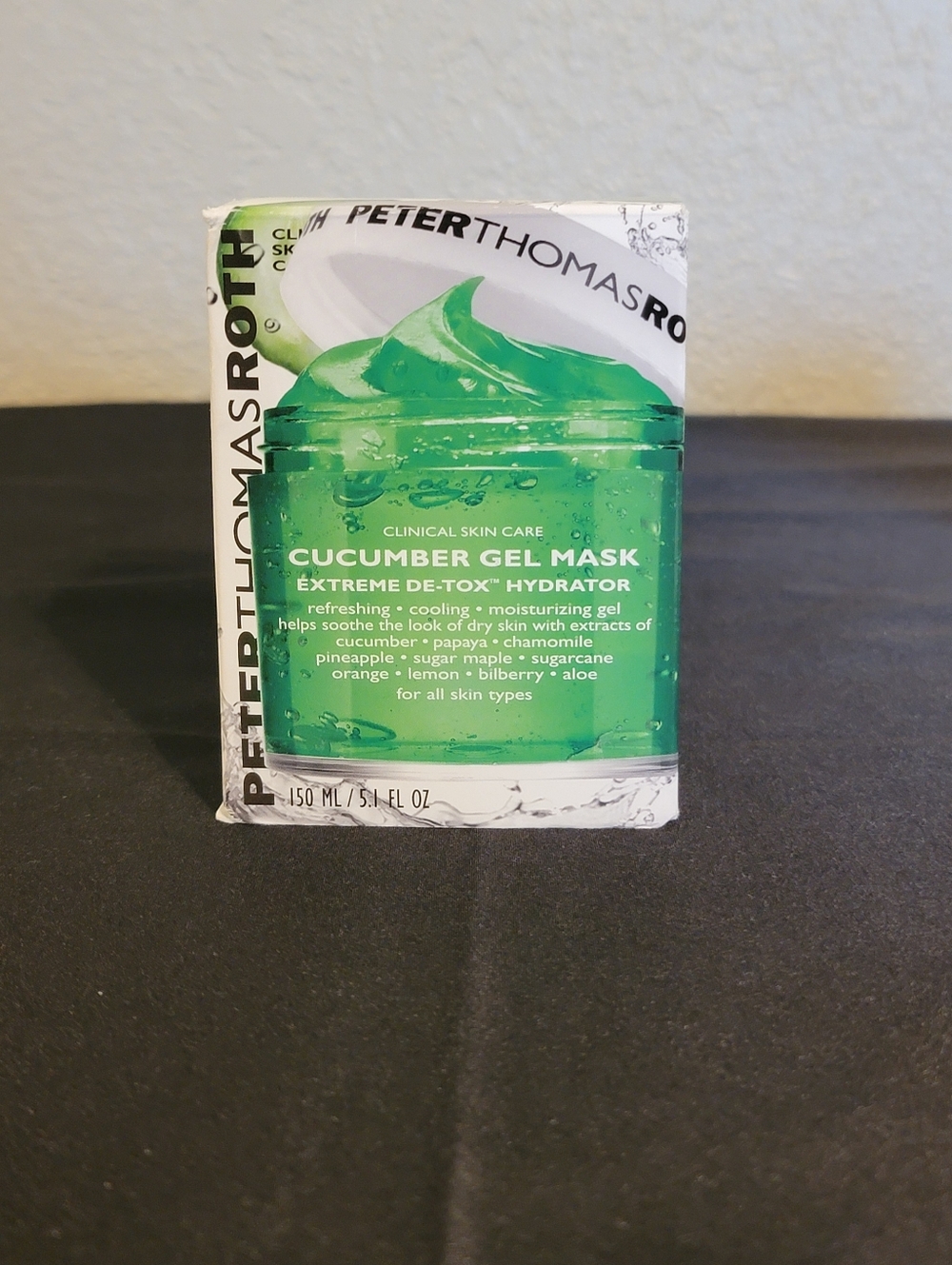 Peter Thomas Roth Cucumber Gel Mask - Green